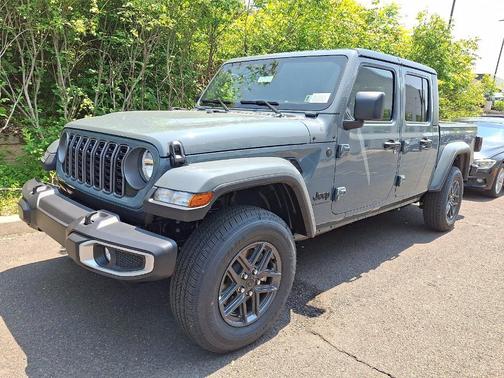 2025 Jeep Gladiator Sport