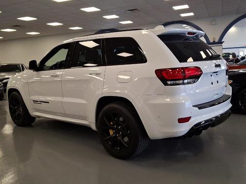 2021 Jeep Grand Cherokee Trackhawk