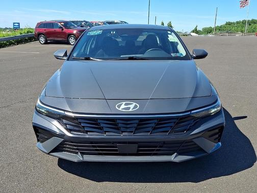 Gray 2025 Hyundai ELANTRA SEL Convenience