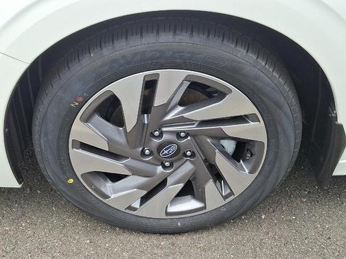2025 Subaru Legacy 