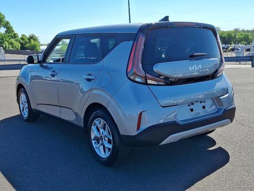Steel Gray 2025 Kia Soul LX