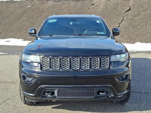 2018 Jeep Grand Cherokee Laredo