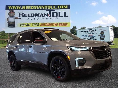 Sterling Gray Metallic 2023 Chevrolet Traverse Premier