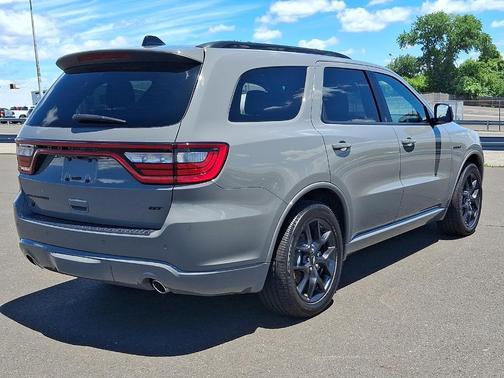 Destroyer Gray Clearcoat 2026 Dodge Durango GT Plus HEMI V8