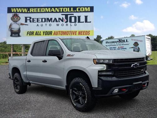 Silver Ice Metallic 2021 Chevrolet Silverado 1500 LT Trail Boss