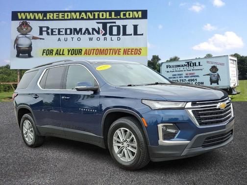 Northsky Blue Metallic 2022 Chevrolet Traverse LT Cloth