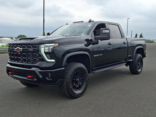 Black 2025 Chevrolet Silverado 2500 ZR2
