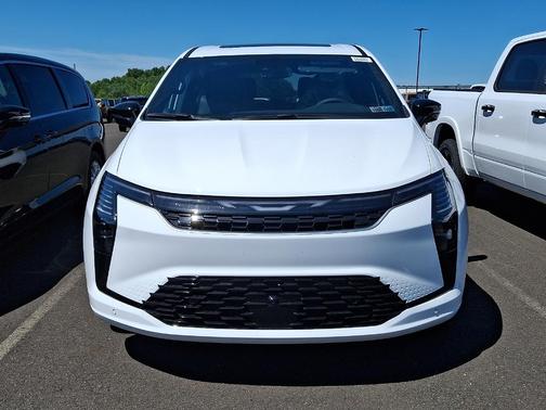 Bright White Clearcoat 2027 Chrysler Pacifica SELECT