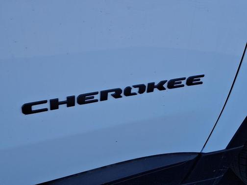 2026 Jeep Cherokee LAREDO/LIMITED