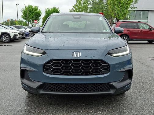 Pearl 2024 Honda HR-V LX