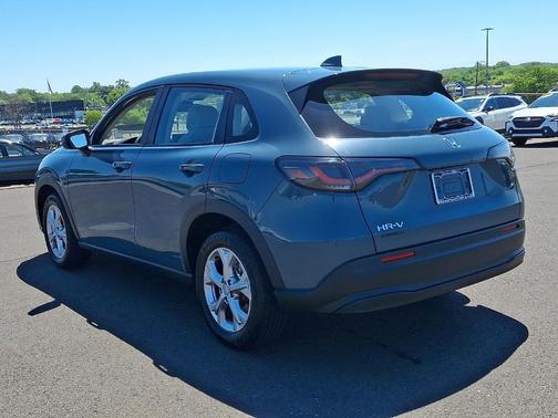 Pearl 2024 Honda HR-V LX