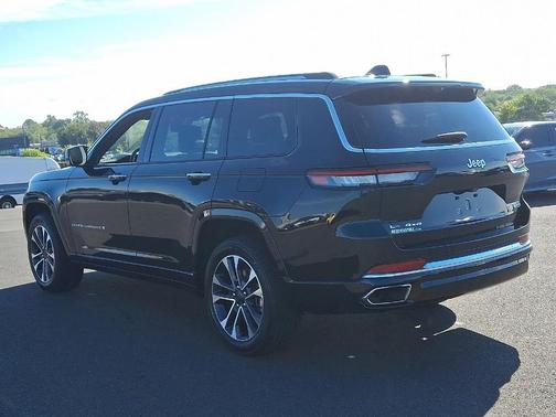 2022 Jeep Grand Cherokee L Overland