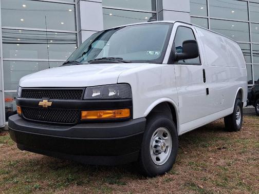 2025 Chevrolet Express 2500 Work Van