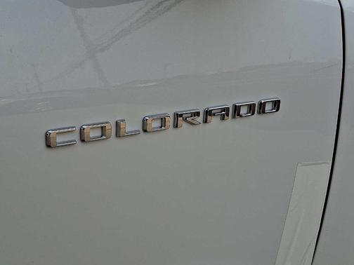 2025 Chevrolet Colorado WT