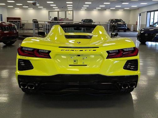 Accelerate Yellow Metallic 2023 Chevrolet Corvette Stingray w/2LT