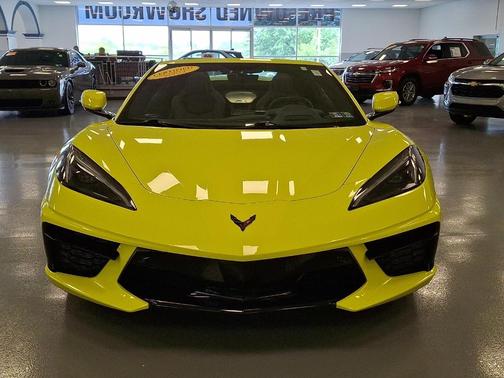 Accelerate Yellow Metallic 2023 Chevrolet Corvette Stingray w/2LT