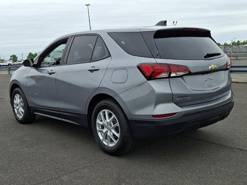 Sterling Gray Metallic 2024 Chevrolet Equinox LS