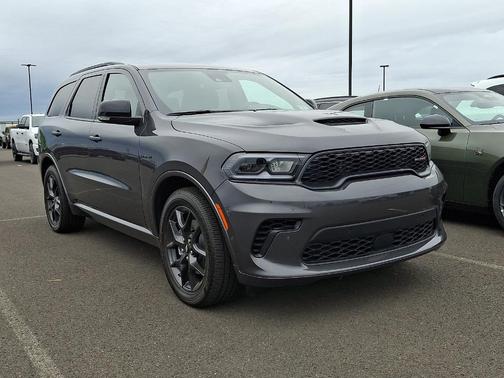 Vapor Gray 2026 Dodge Durango GT Plus HEMI V8