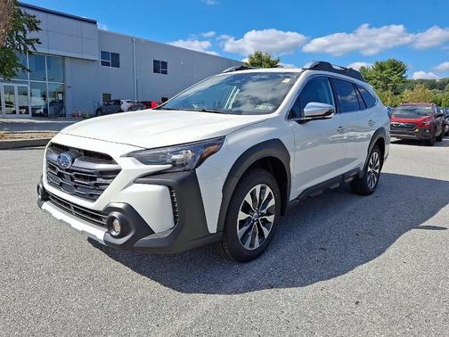 2025 Subaru Outback Touring XT