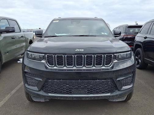 2026 Jeep Grand Cherokee Altitude 4x4