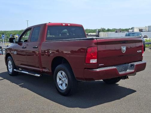 Delmonico Red Pearlcoat 2018 RAM 1500 Express