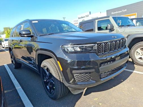 2025 Jeep Grand Cherokee L Laredo