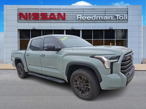 2025 Toyota Tundra SR5