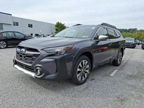 2025 Subaru Outback Touring XT