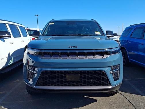 2026 Jeep Grand Wagoneer LIMITED ALTITUDE