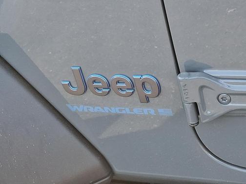 2025 Jeep Wrangler 4xe Sport