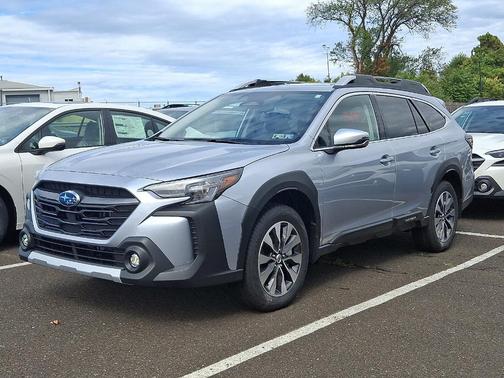 2025 Subaru Outback Touring