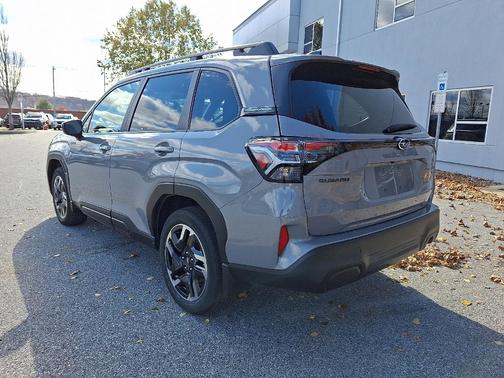 2025 Subaru Forester Hybrid Premium