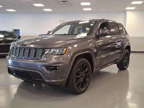 2019 Jeep Grand Cherokee Altitude