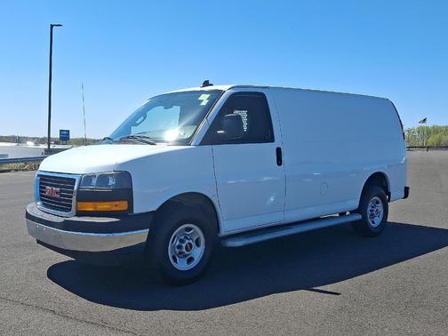 2022 GMC Savana 2500 Work Van