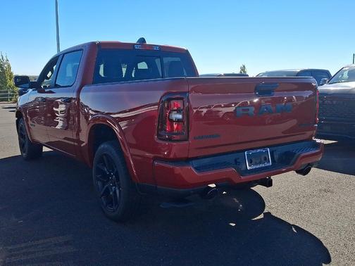 Molten Red Pearlcoat 2027 RAM 1500 Laramie