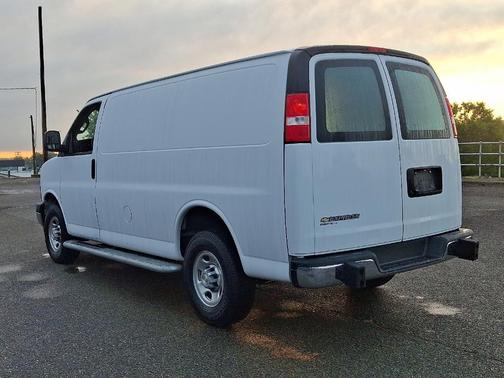 2023 Chevrolet Express 2500 Work Van
