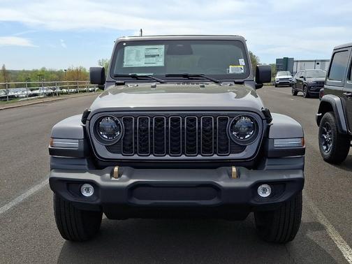 Granite Crystal Clearcoat Metallic 2026 Jeep Wrangler 85th Anniversary