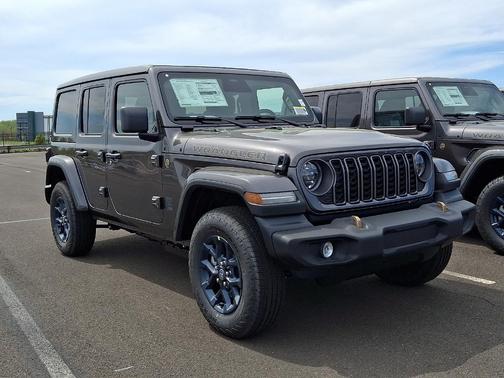 Granite Crystal Clearcoat Metallic 2026 Jeep Wrangler 85th Anniversary