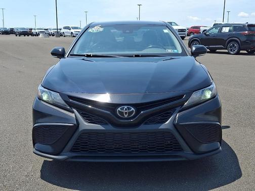 Midnight Black Metallic 2023 Toyota Camry SE Nightshade