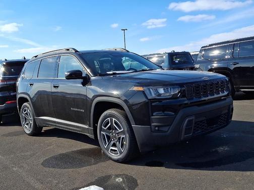 2026 Jeep Cherokee LAREDO/LIMITED