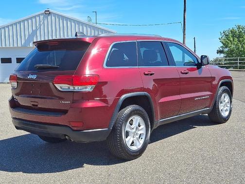 2016 Jeep Grand Cherokee Laredo