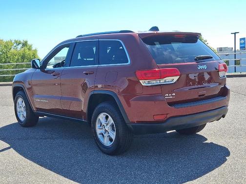 2016 Jeep Grand Cherokee Laredo