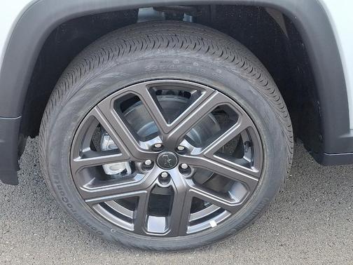 2026 Jeep Compass Limited Altitude