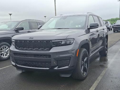 2025 Jeep Grand Cherokee L Laredo