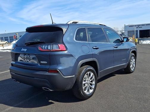2021 Jeep Cherokee Latitude Lux