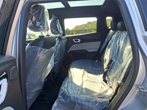 Silver Zynith 2026 Jeep Compass Limited