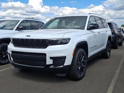 2025 Jeep Grand Cherokee L Laredo