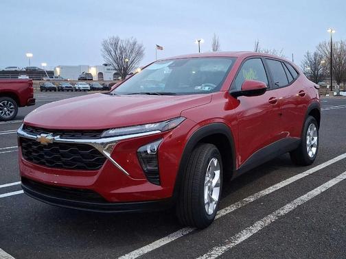 2026 Chevrolet Trax LS