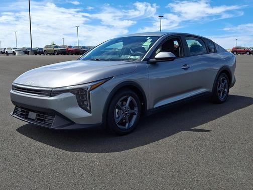 Steel Gray 2025 Kia K4