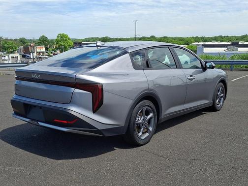 Steel Gray 2025 Kia K4